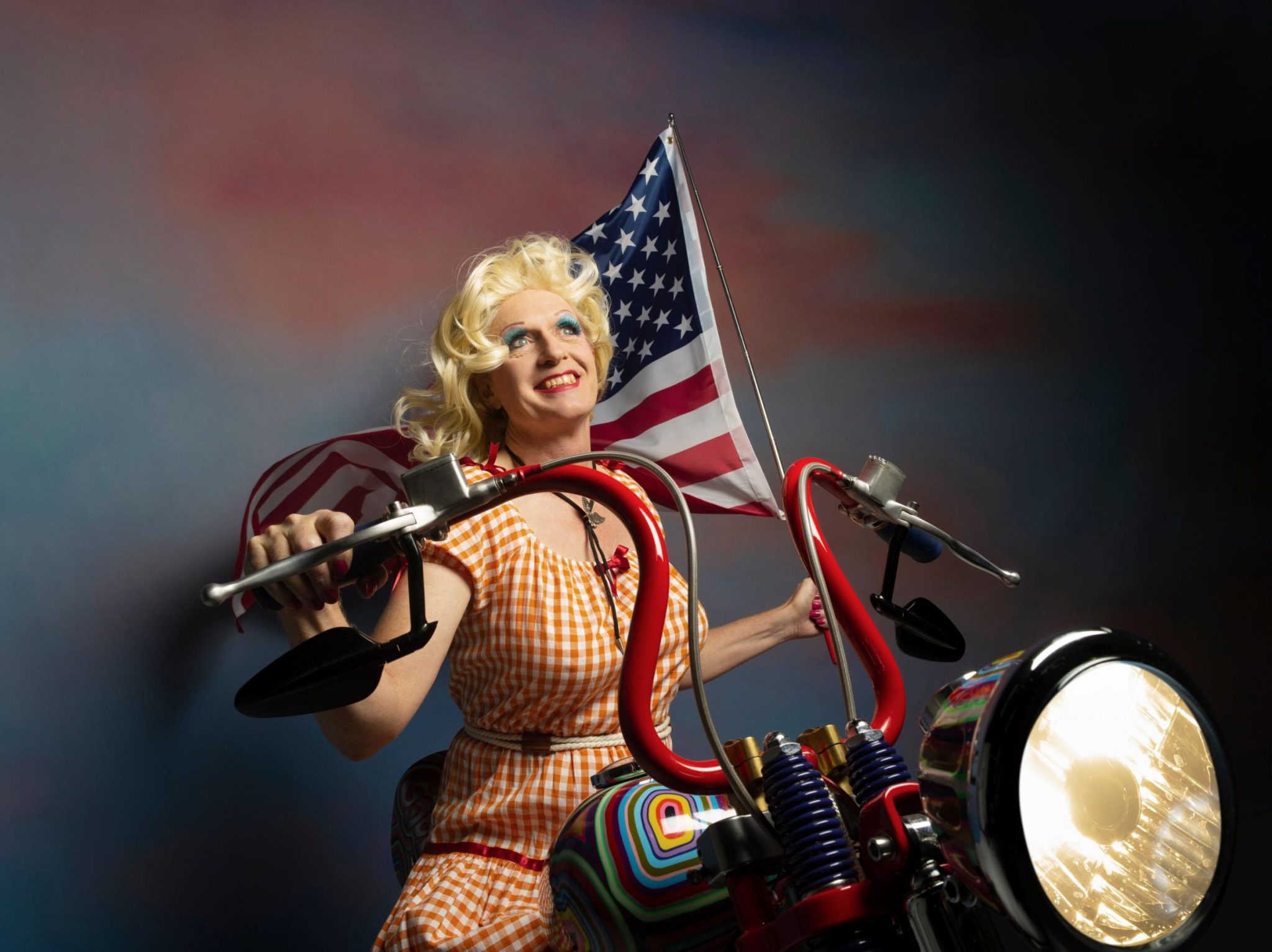 Molly Doris: The Fall Of An Icon - uc5wgrt